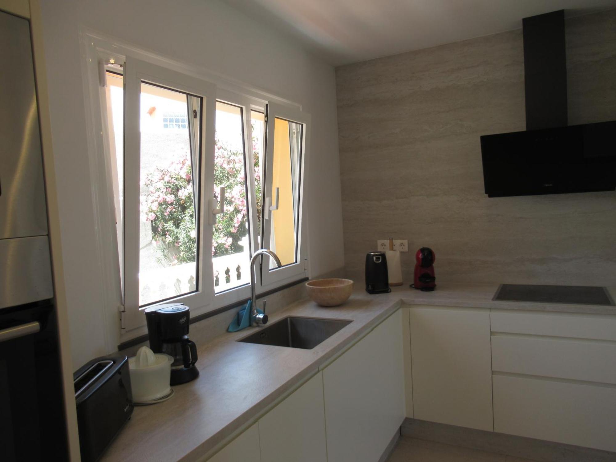 LAS DUNAS 9, beautiful beach front boutique villa with ocean view, pool&WiFi El Médano Extérieur photo